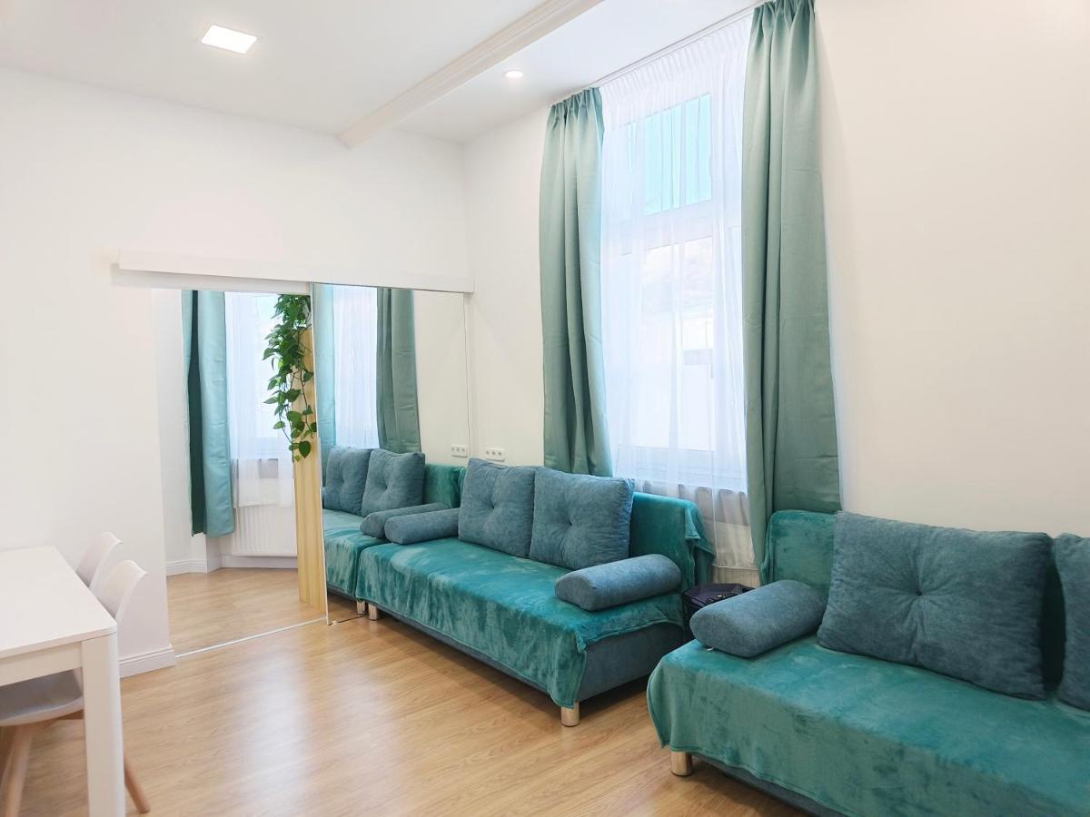 Ruyi Holiday Шопрон Экстерьер фото