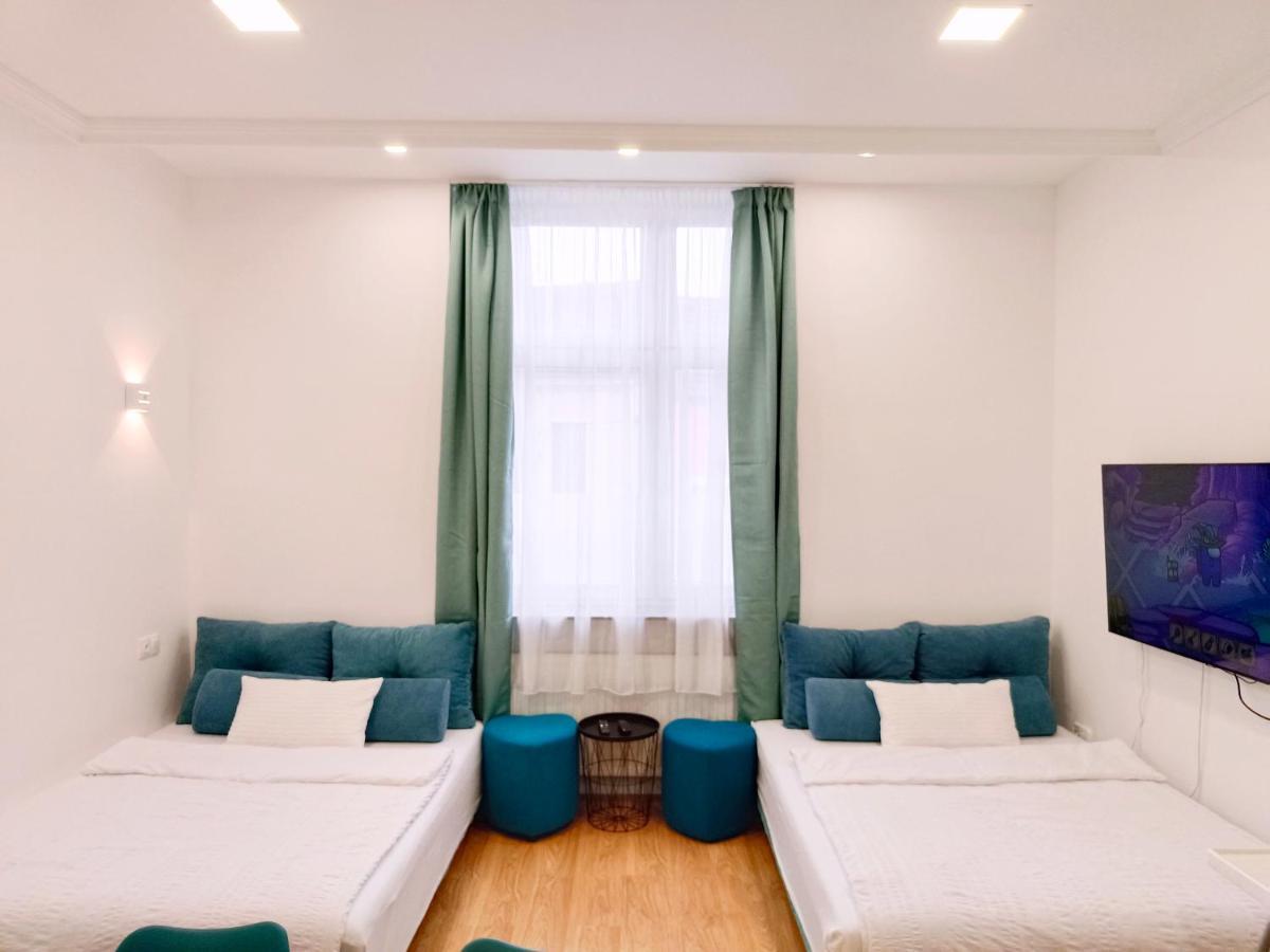Ruyi Holiday Шопрон Экстерьер фото